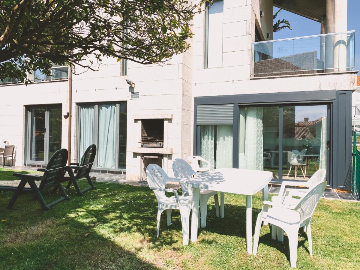 Apartamentos 3M Areas Comarca de Comarca de Pontevedra Buitenkant foto